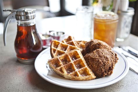Jacksonville's Waffle Haven: Where Magic Meets Deliciousness